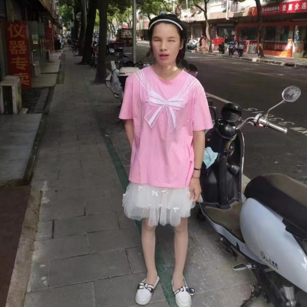 上海26岁单身美女真诚找对象-迪庆相亲网