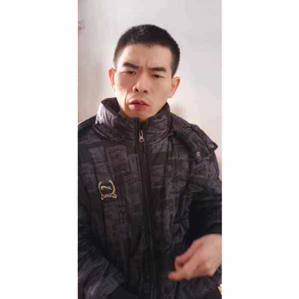 33岁岁四川单身帅哥 - 迪庆吉缘网