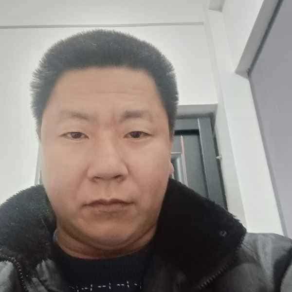35岁岁四川单身帅哥 - 迪庆吉缘网
