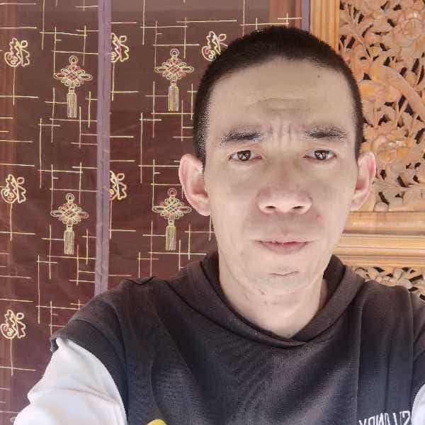 37岁岁云南单身帅哥 - 迪庆吉缘网