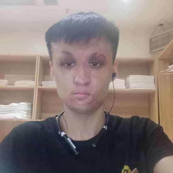 27岁岁山东单身帅哥 - 迪庆吉缘网