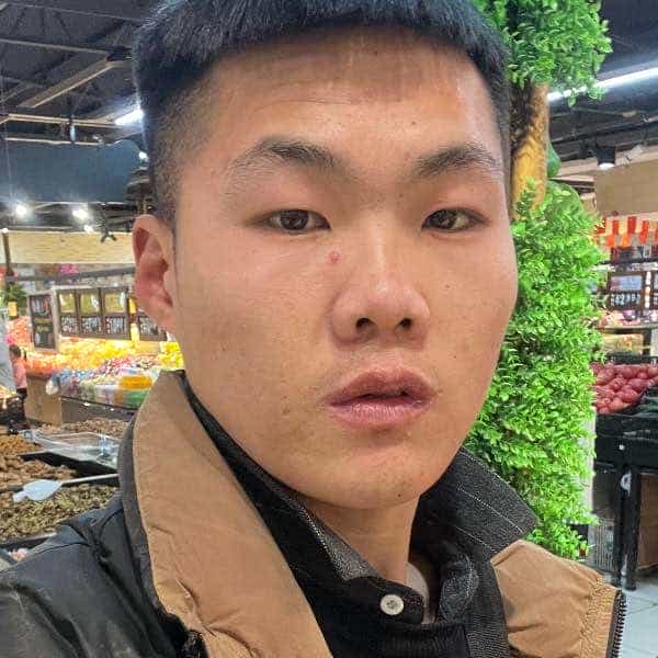 28岁岁河南单身帅哥 - 迪庆吉缘网