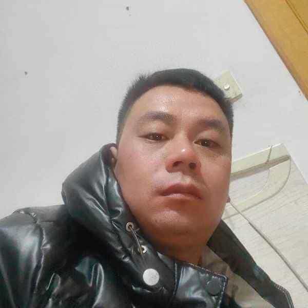 35岁岁河北单身帅哥 - 迪庆吉缘网