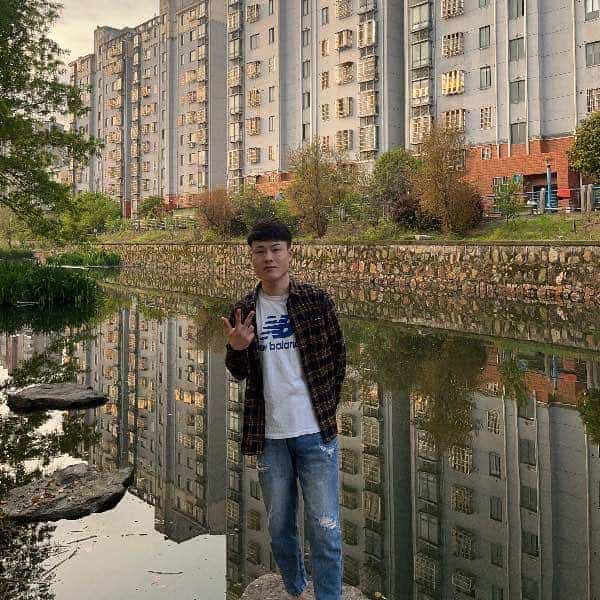 24岁岁河南单身帅哥 - 迪庆吉缘网