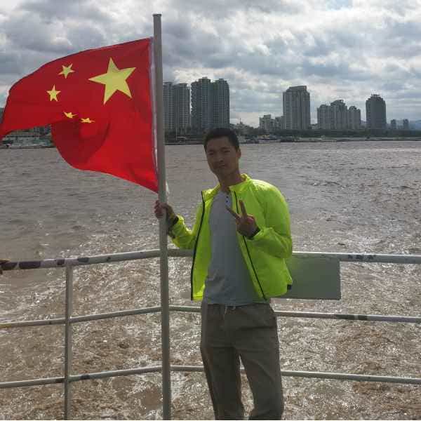 31岁岁浙江单身帅哥 - 迪庆吉缘网