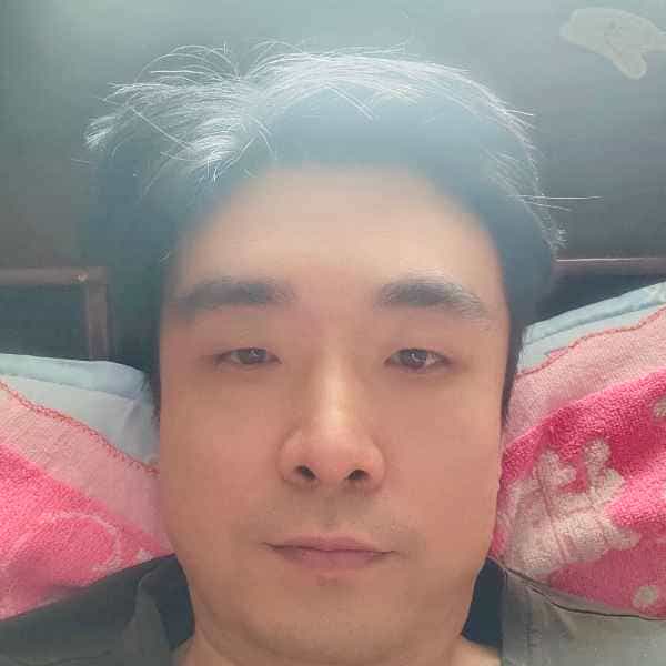 43岁岁河南单身帅哥 - 迪庆吉缘网