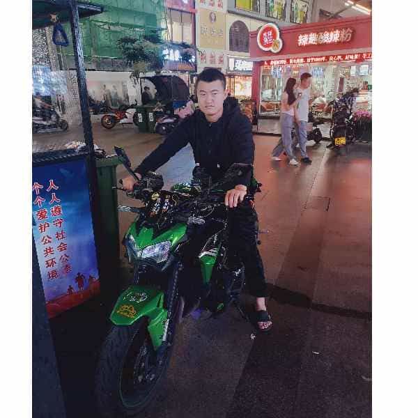 29岁岁山东单身帅哥 - 迪庆吉缘网