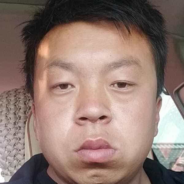 32岁岁内蒙古单身帅哥 - 迪庆吉缘网