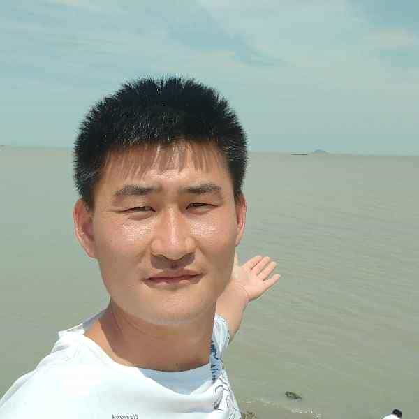 32岁岁山东单身帅哥 - 迪庆吉缘网