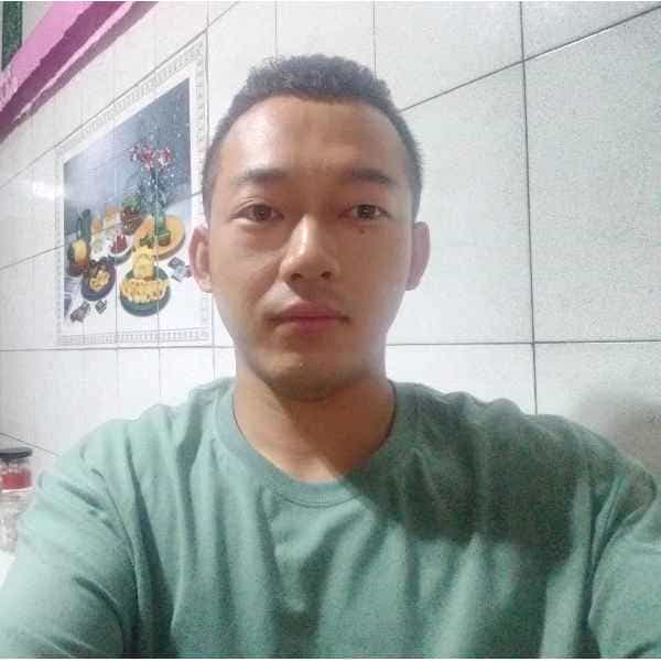 29岁岁黑龙江单身帅哥 - 迪庆吉缘网