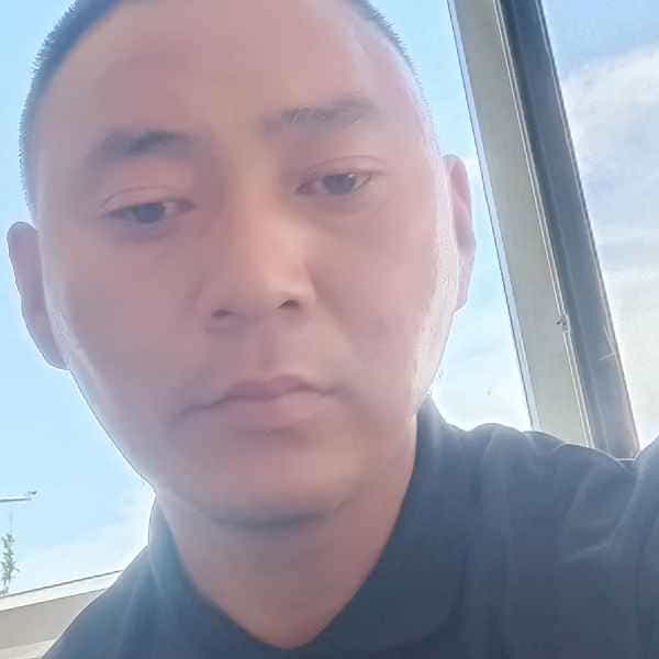 35岁岁内蒙古单身帅哥 - 迪庆吉缘网