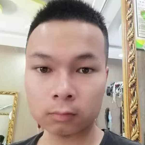 29岁岁云南单身帅哥 - 迪庆吉缘网