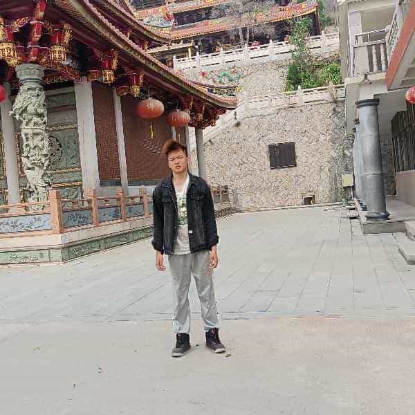 28岁岁江西单身帅哥 - 迪庆吉缘网