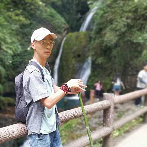 29岁岁四川单身帅哥 - 迪庆吉缘网