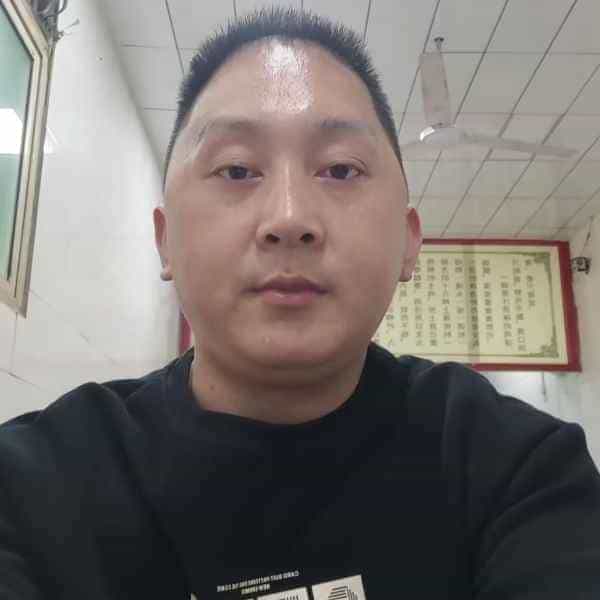 37岁岁陕西单身帅哥 - 迪庆吉缘网