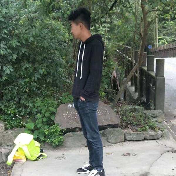 27岁岁四川单身帅哥 - 迪庆吉缘网