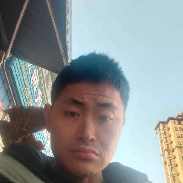 38岁岁湖北单身帅哥 - 迪庆吉缘网