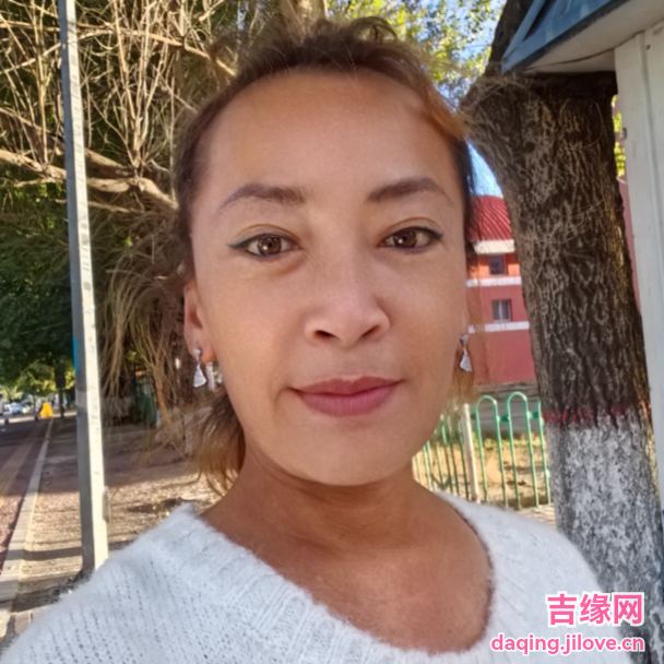 51岁岁黑龙江单身美女 - 迪庆吉缘网