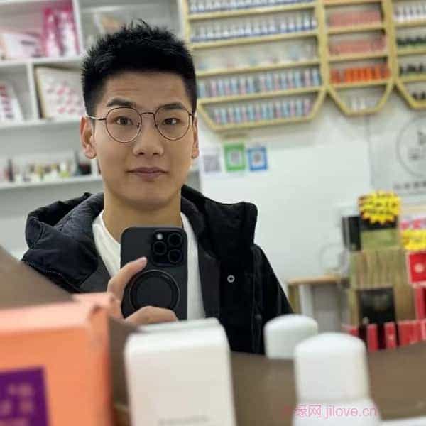 29岁岁陕西单身帅哥 - 迪庆吉缘网